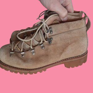 7.5 Womens Hiking Boots 80s Vintage Vibram Waffle Sole Mountaineering Wolverine